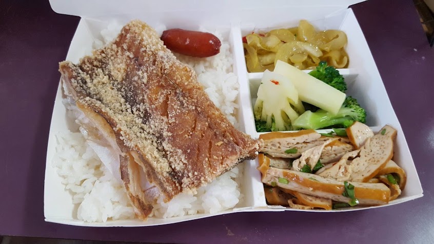 西港冰磚複合式餐飲店