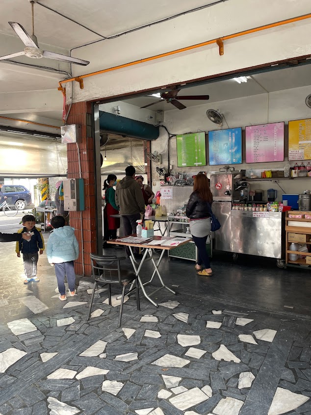 西港巧沛東方美慶安店