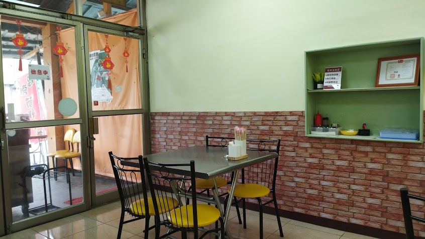 阿ㄧㄥˊ美食坊 官田區