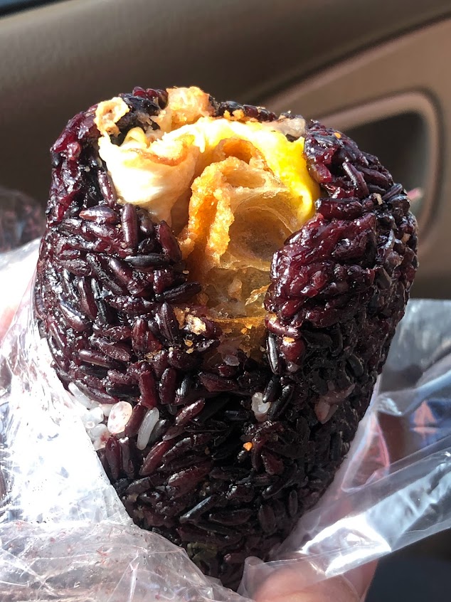 麗珠古早味飯糰(永康國小對面)