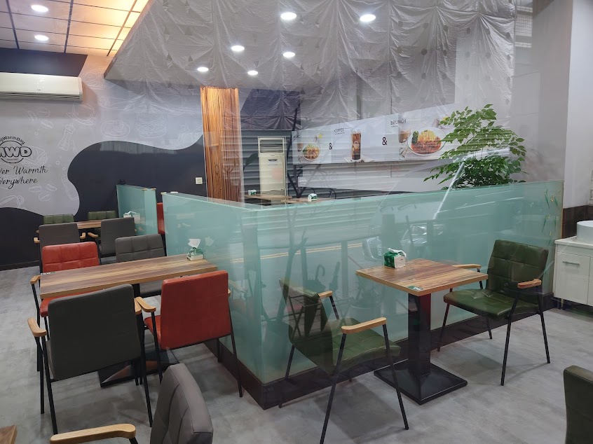 麥味登(台南中華店)