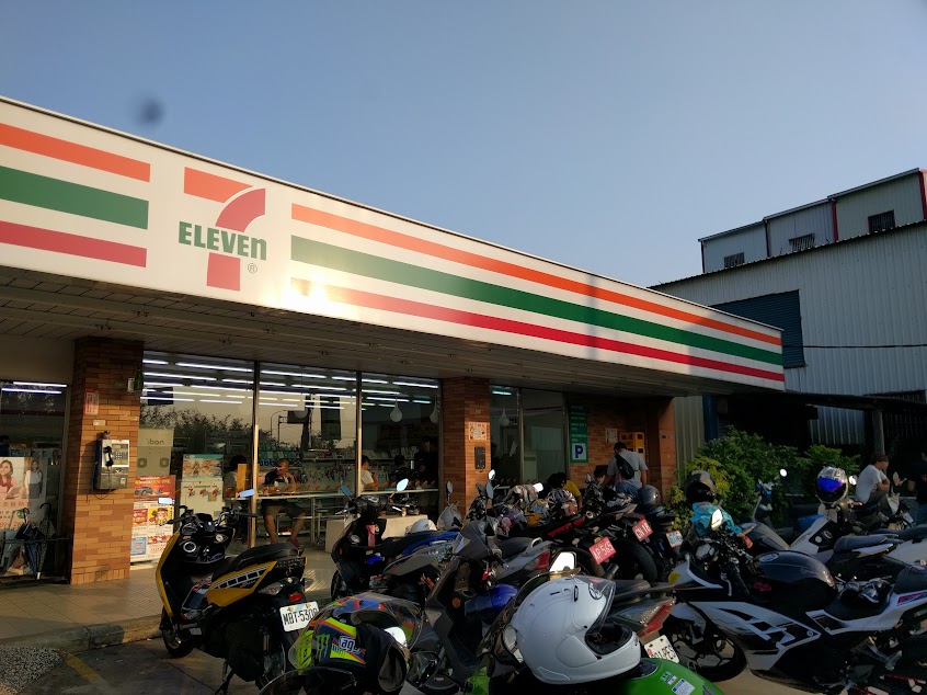 7-ELEVEN 車讚門市