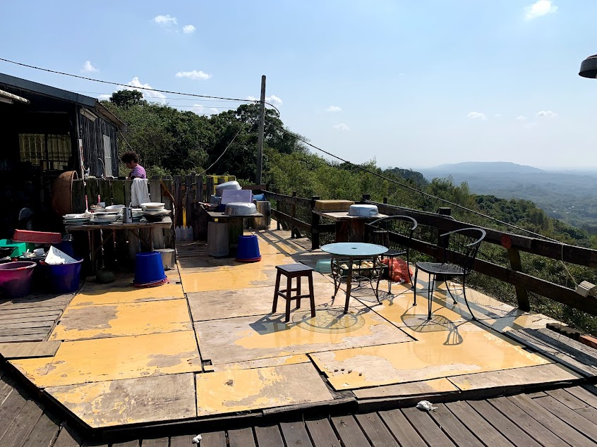 龍船山莊土雞城