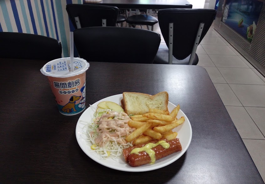 晨間廚房早午餐台南新都店/蛋餅/早餐/麵/新都天下附近