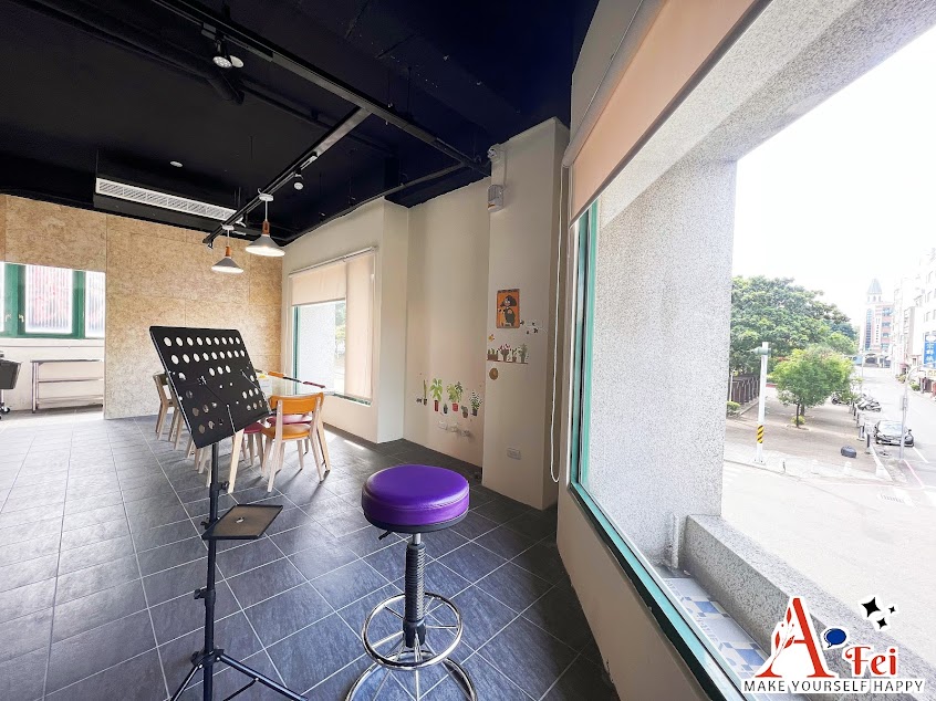 More Burger 墨爾漢堡 – 成大育樂店