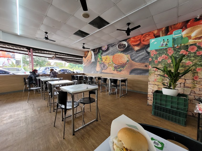 早安山丘(南市金華店)