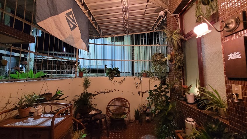 爖咖啡（不定休/請見IG公告）