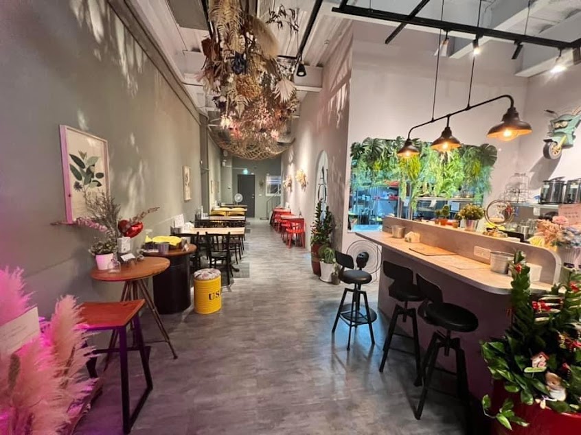 消磨蒔光KT cafe bar－台南安南區｜義大利麵 燉飯 推薦 小火鍋 好評 中西式家常料理 複合式餐廳 親子餐廳 評價 早午餐brunch 蔬食 素食 下午茶 餐酒館 高cp值 首選 義式料理 美食餐廳