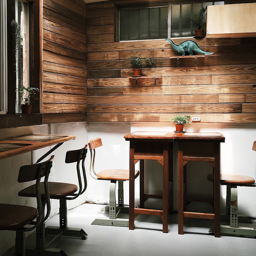 龍百貨（假日及例假日無訂位）