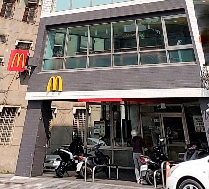 麥當勞-台南健康餐廳