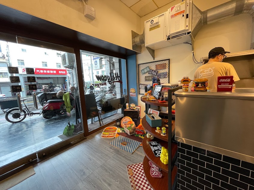 Holycow Burger(已搬至COWSAN合作社)