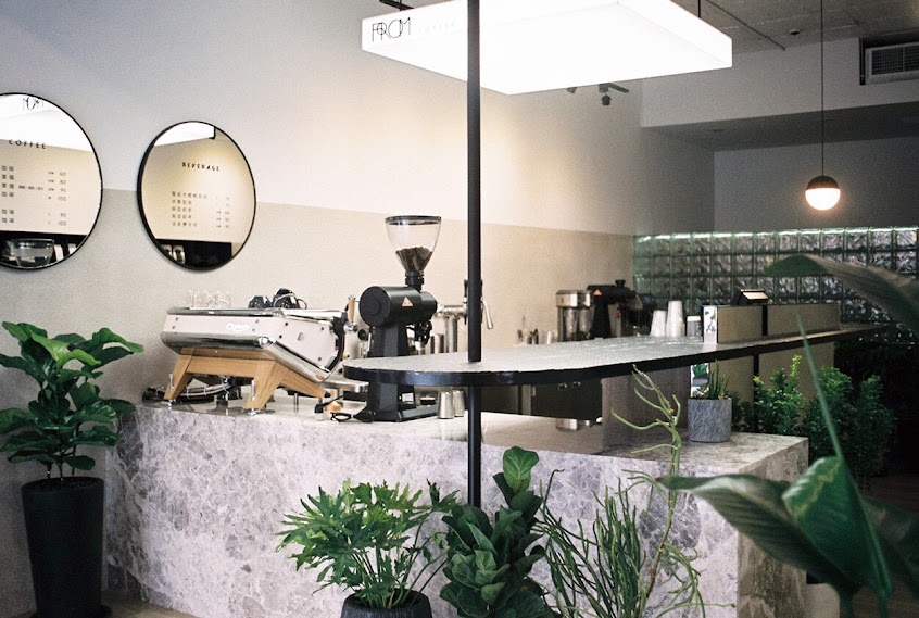 FROM COFFEE訪咖啡