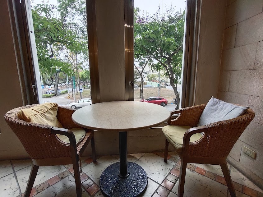 二元品嚐咖啡館